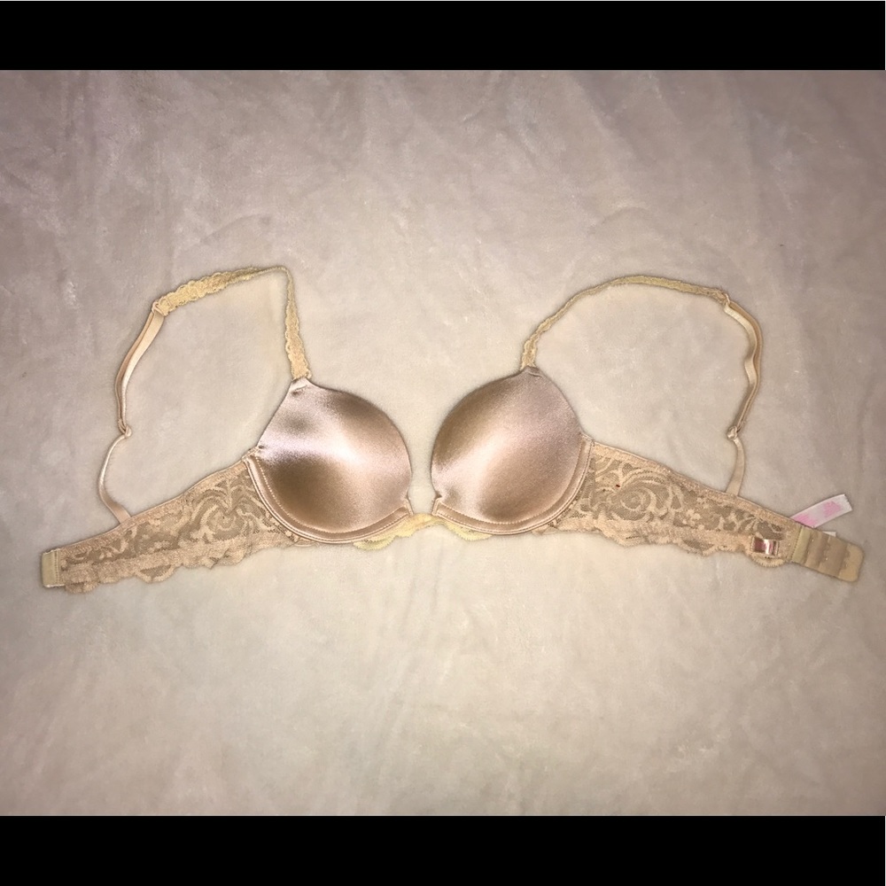 Victoria Secret 32A Nude Push-up Bra